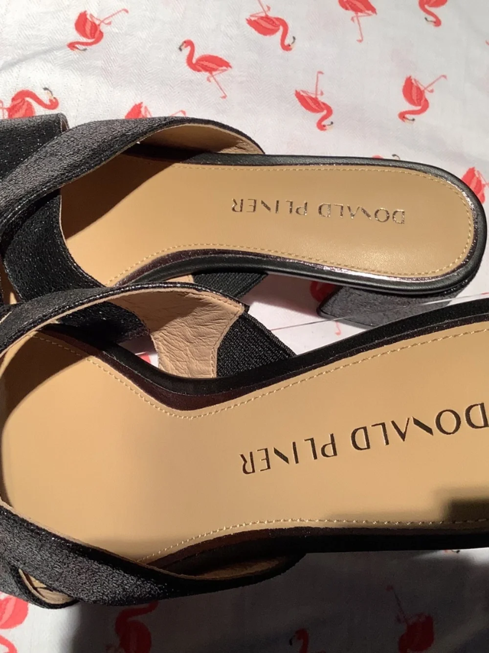 Donald Pliner 8M Keena-VM Vintage Met Thong NWB!